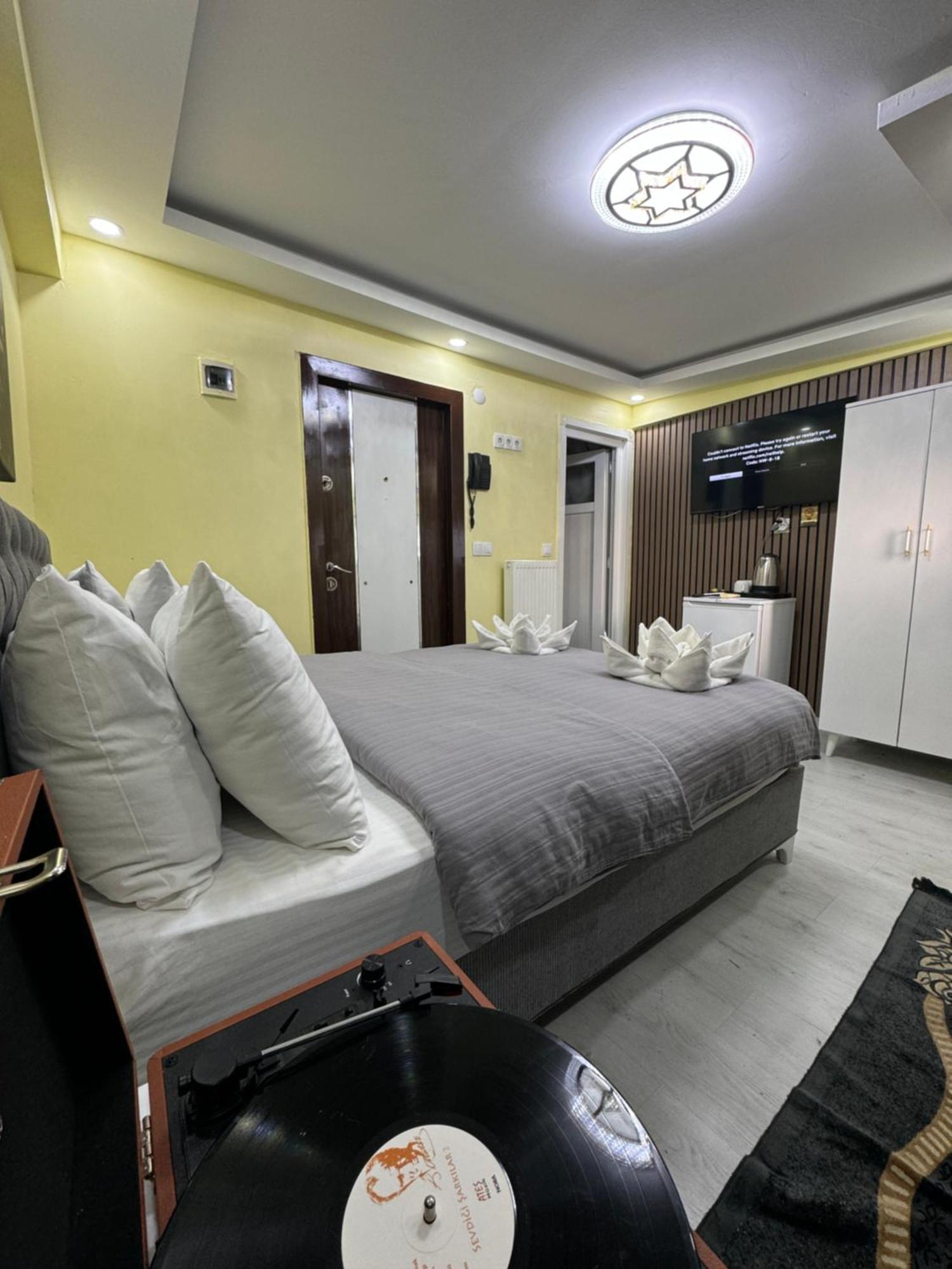 Ozer Hotel & Apartments Истанбул Екстериор снимка