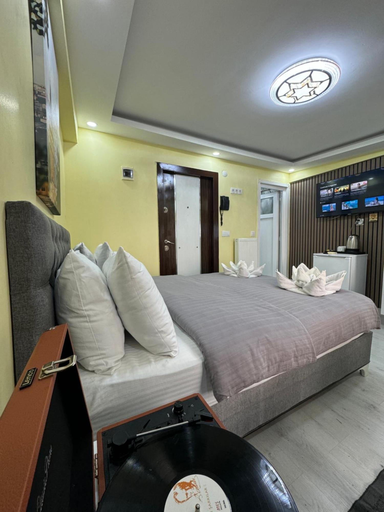 Ozer Hotel & Apartments Истанбул Екстериор снимка