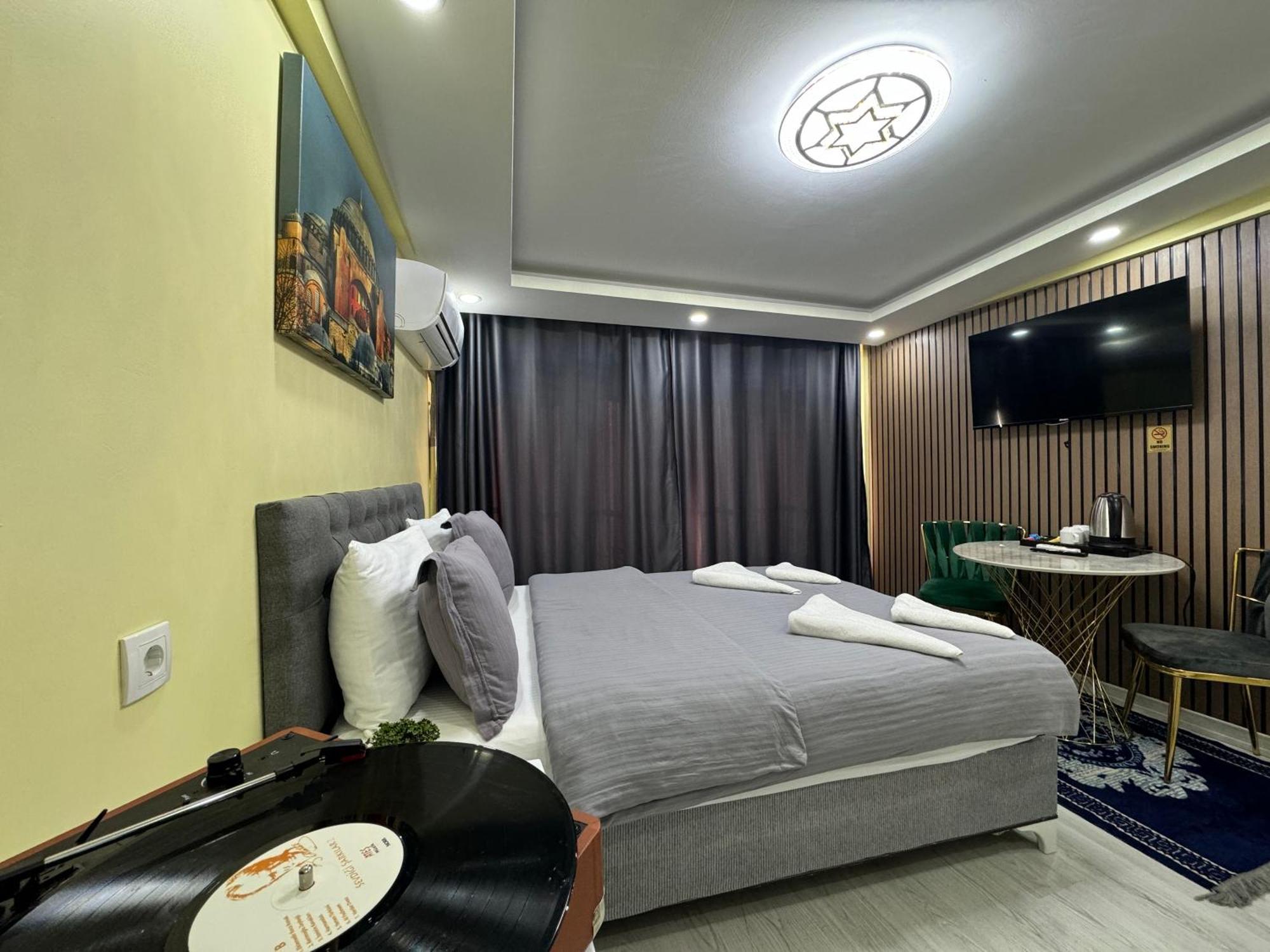 Ozer Hotel & Apartments Истанбул Екстериор снимка