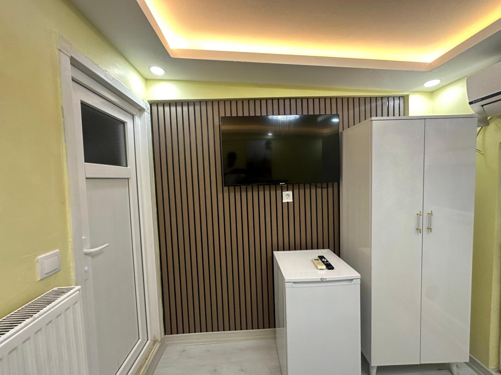 Ozer Hotel & Apartments Истанбул Екстериор снимка