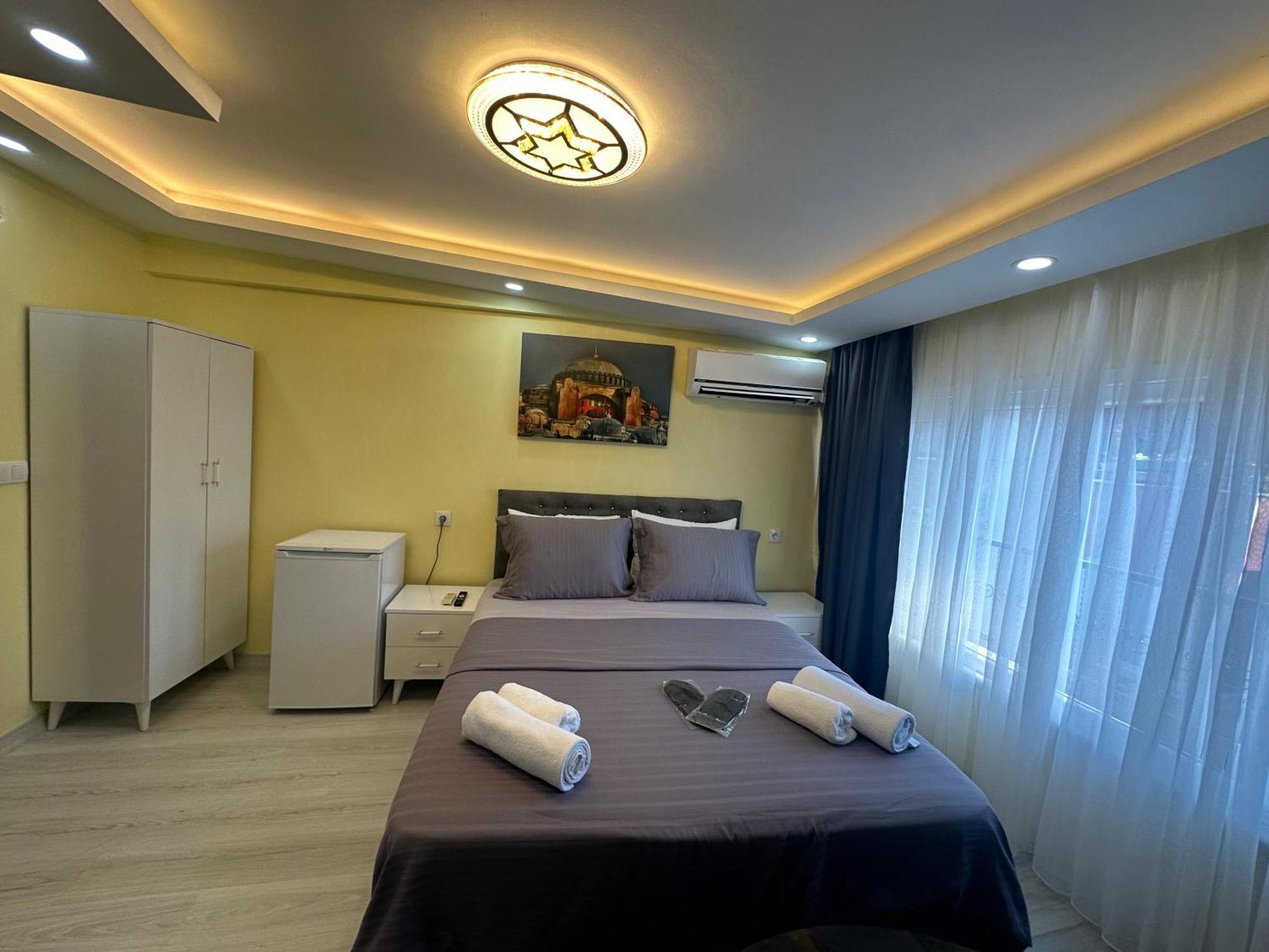 Ozer Hotel & Apartments Истанбул Екстериор снимка