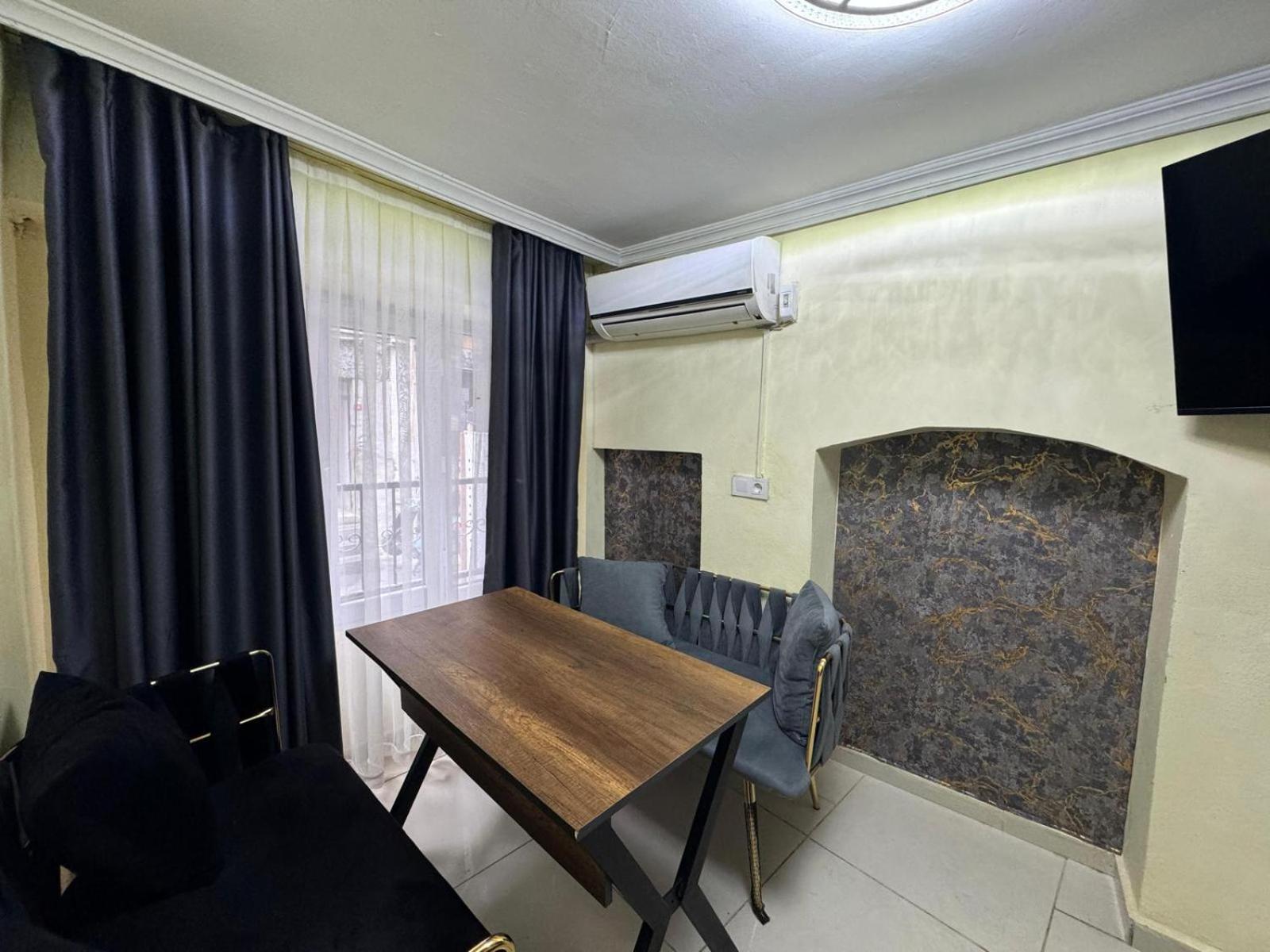 Ozer Hotel & Apartments Истанбул Екстериор снимка