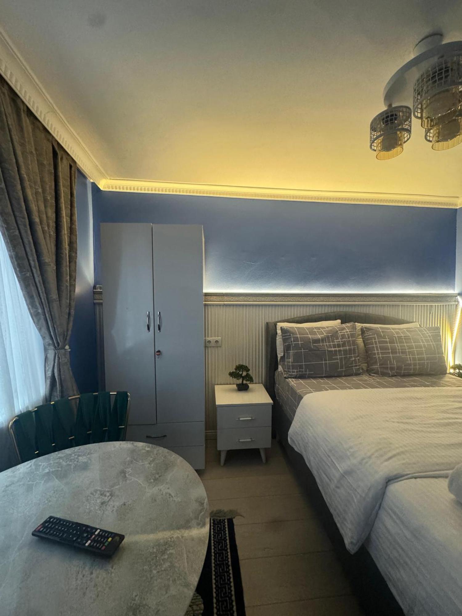 Ozer Hotel & Apartments Истанбул Екстериор снимка